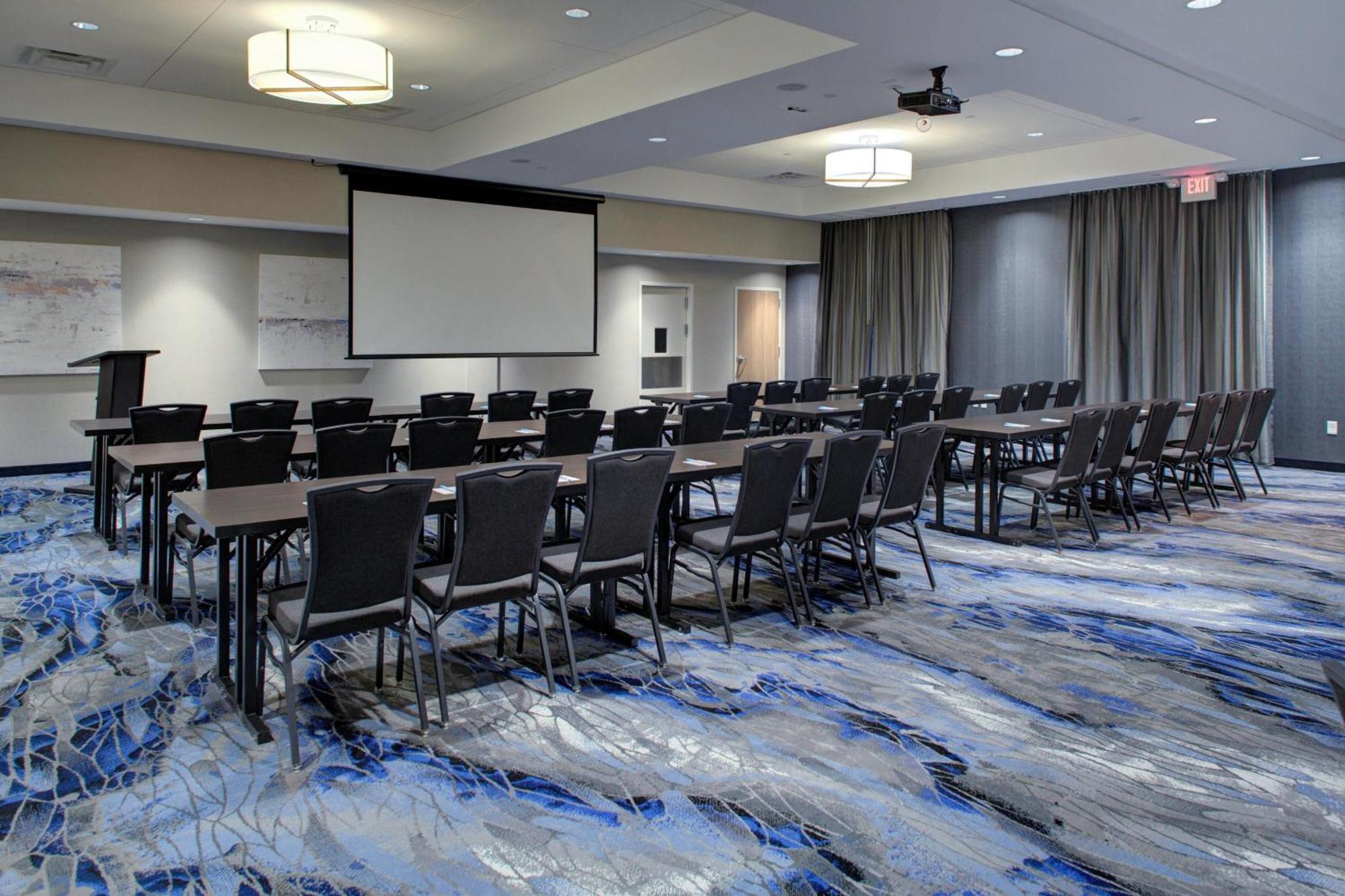 Fairfield Inn & Suites By Marriott Allentown West Breinigsville Eksteriør billede