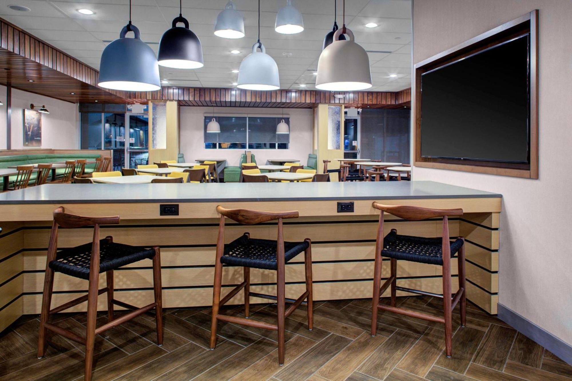 Fairfield Inn & Suites By Marriott Allentown West Breinigsville Eksteriør billede